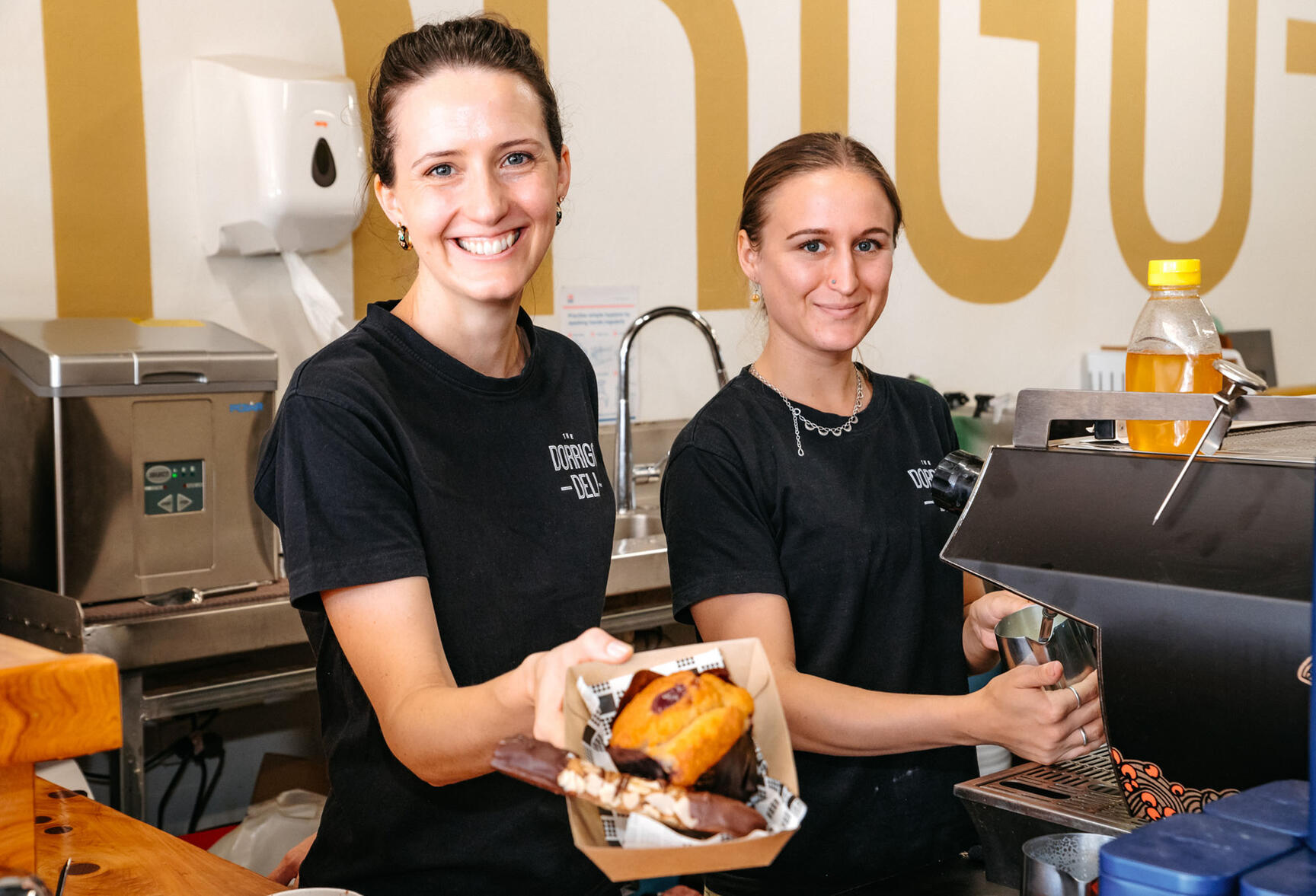 Link to local cafés and places to eat near Dorrigo Rainforest Retreat