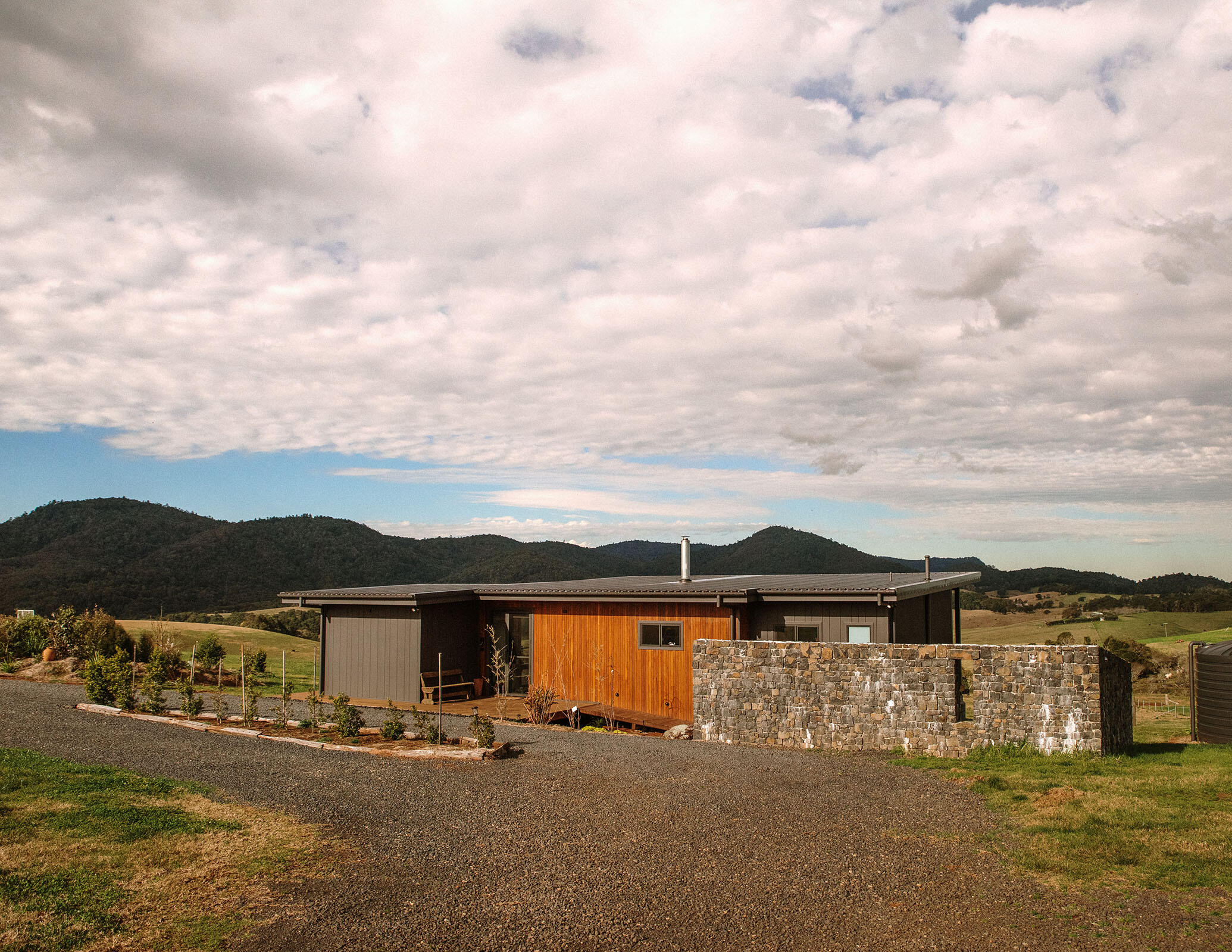 Self-contained accommodation on the edge of Dorrigo Rainforest